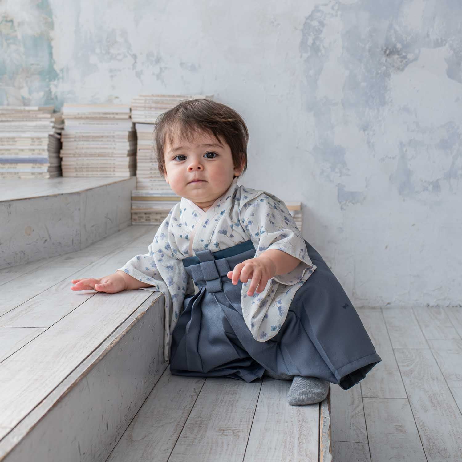 男孩 Ruri 袴男孩婴儿袴非常适合第一顿饭或第一个节日。 – ベビー袴tsukihana-つきはな-