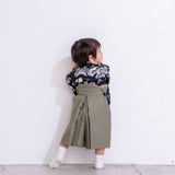 Paper Crane Hakama Boy 01B1038