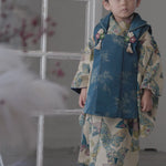 七五三レンタル着物　３歳男の子　ブルー　ベージュ　上半身　被布　動画