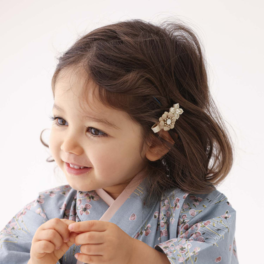 Tsumami Craft Hair Clip Daisy 51006